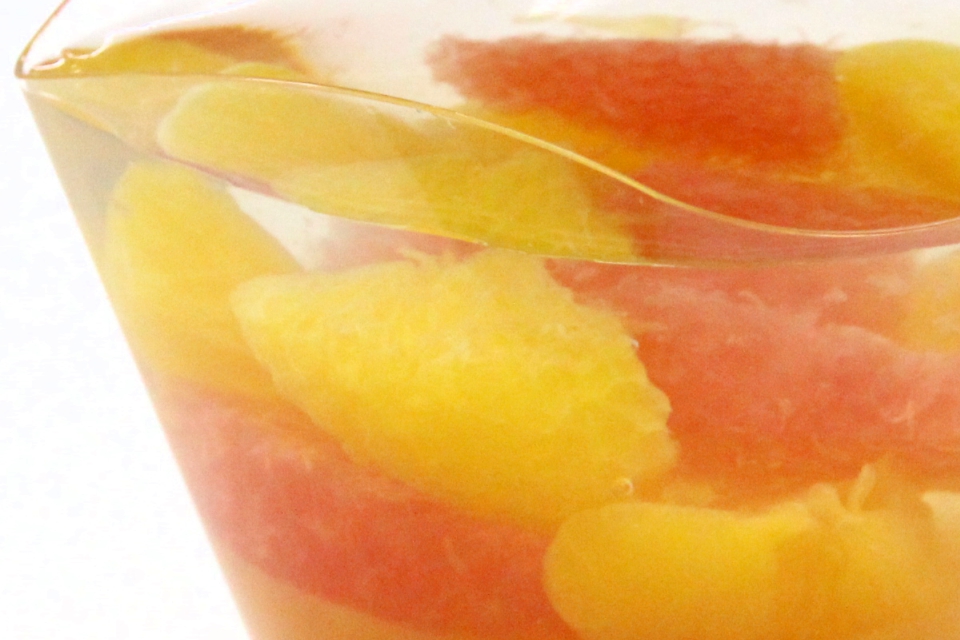 夏みかんとグレープフルーツの柑橘生ゼリー